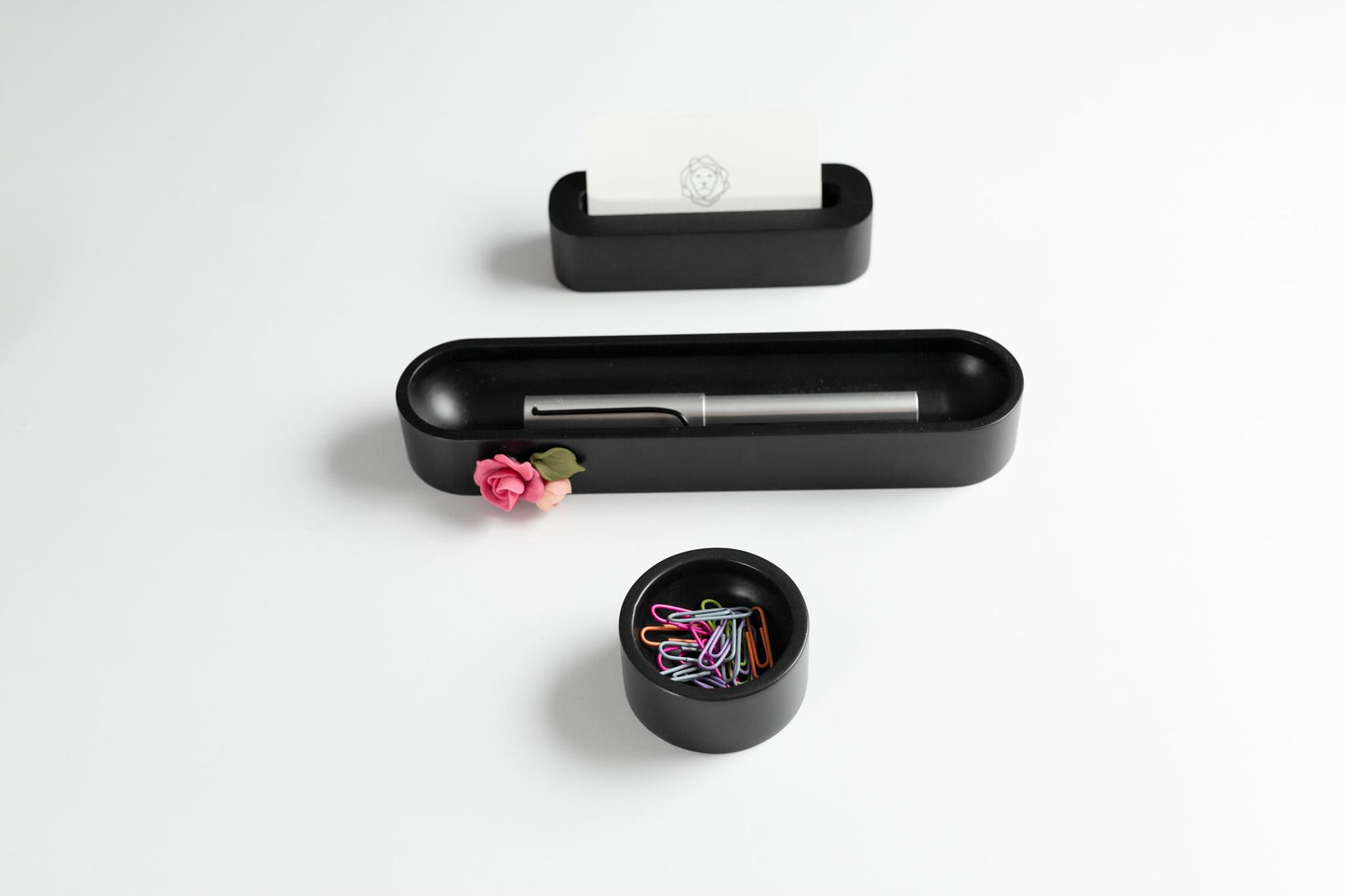 Black Oval Pen Tray with Flower and Bud